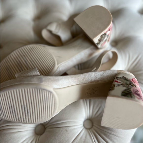 Beautiful suede leather sandals - Picture 6 of 8